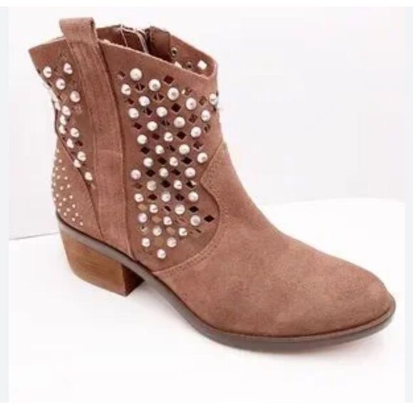 Steve Madden "DUDE" Genuine leather studded cut-out booties 8.5 - Picture 1 of 12